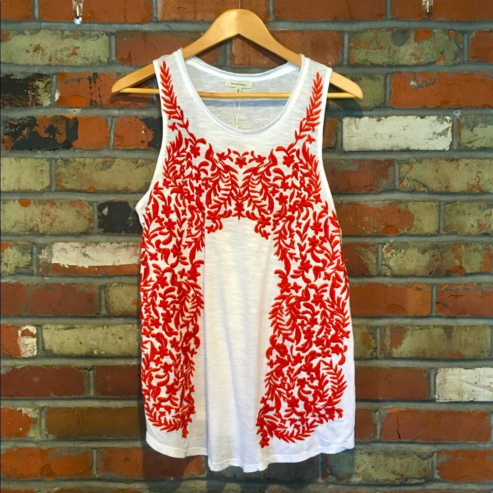 Max Studio Embroidered Tank - Picture 2 of 5